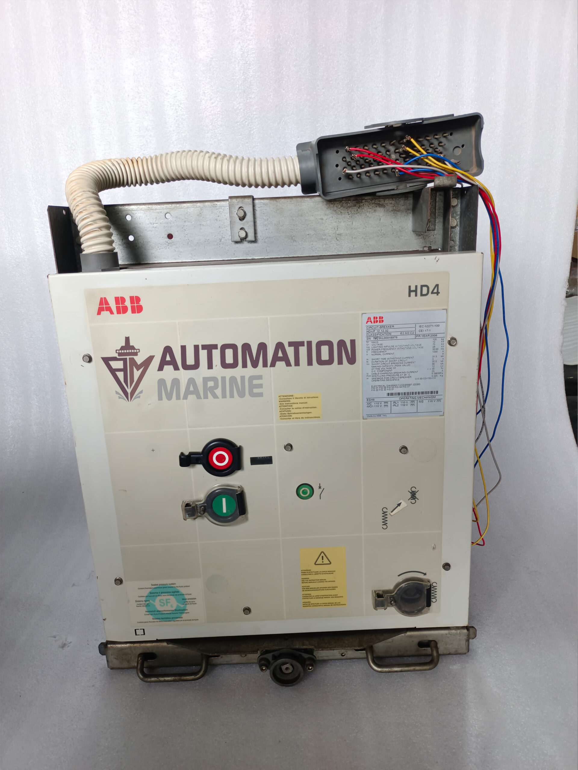 ABB HD4/P12.12.32 Vacuum Circuit Breaker – 12kV Medium Voltage Indoor VCB for Industrial Power Distribution VACCUM CIRCUIT BREAKER
