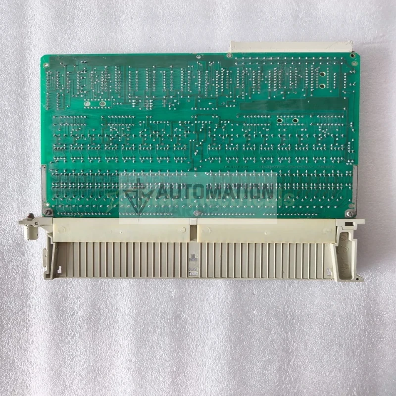 Siemens 6ES5430-4UA11 SIMATIC S5 Digital Input Module MODULE