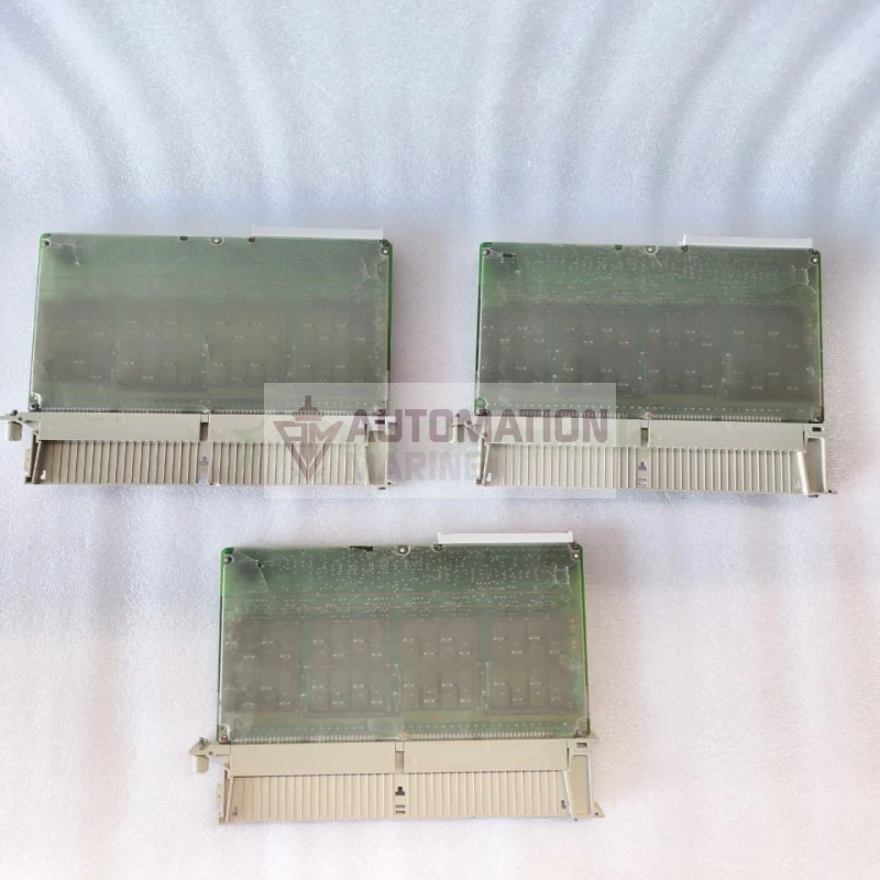 Siemens 6ES5441-4UA13 SIMATIC S5  Digital Output Module MODULE