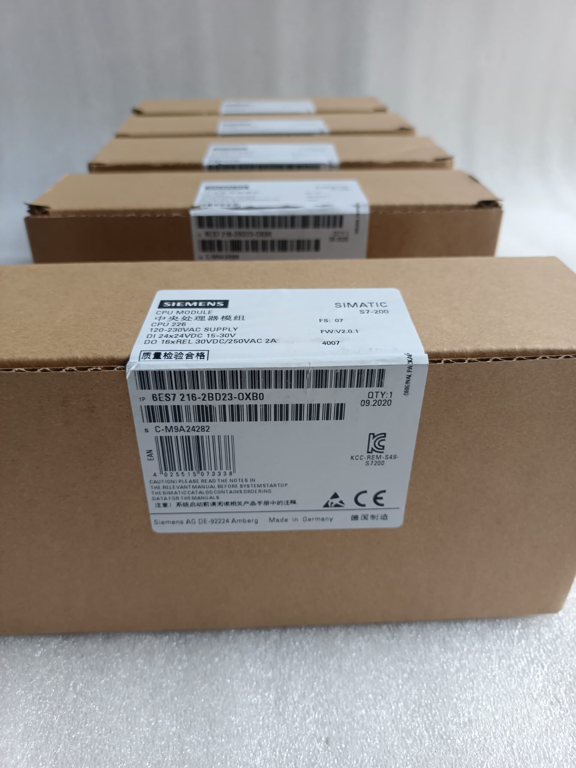Siemens SIMATIC S7-200 CPU 226 PLC Module 6ES7 216-2BD23-0XB0 | 24DI/16DO Relay | Industrial Automation Controller thumbnail 2