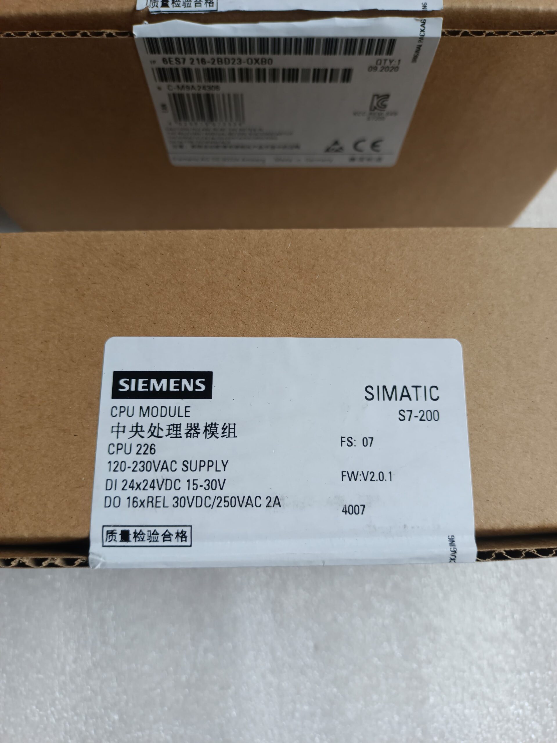 Siemens SIMATIC S7-200 CPU 226 PLC Module 6ES7 216-2BD23-0XB0 | 24DI/16DO Relay | Industrial Automation Controller thumbnail 3