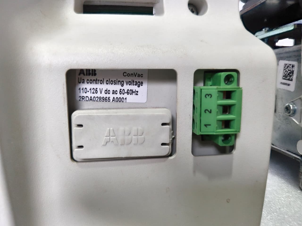 ABB CONVAC7 1VCF340131R2000 Three Phase Indoor Vacuum Contactor – Medium Voltage Industrial Vacuum Switching Contactor thumbnail 12