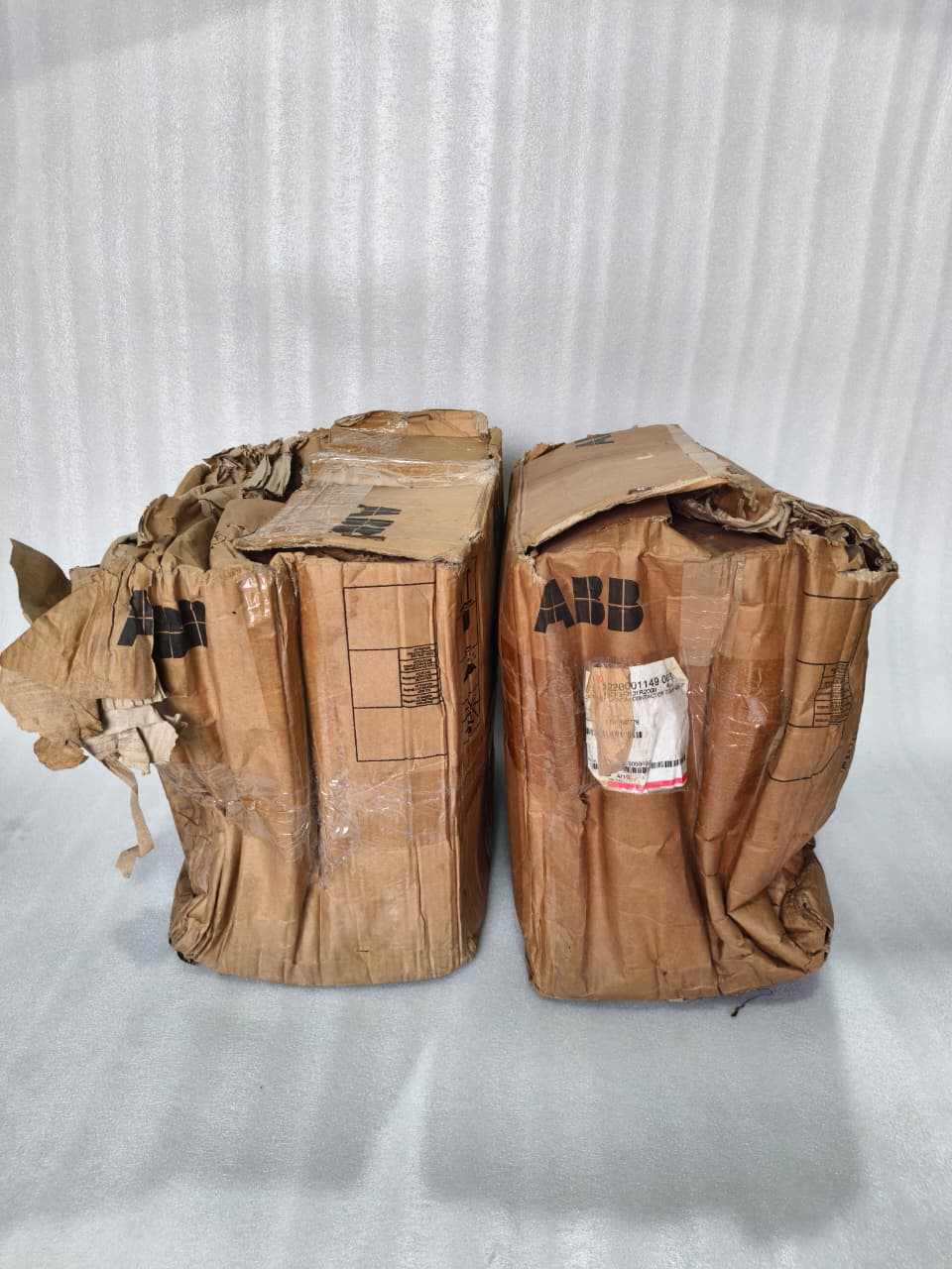 ABB CONVAC7 1VCF340131R2000 Three Phase Indoor Vacuum Contactor – Medium Voltage Industrial Vacuum Switching Contactor thumbnail 4