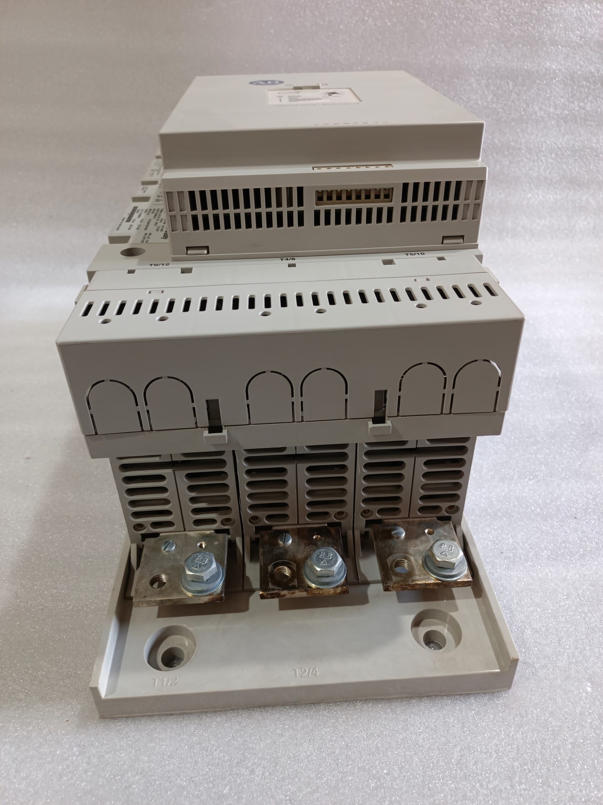 Allen-Bradley SMC-3 150-C201NBD 250HP Soft Starter | Intelligent Motor Soft Starter Controller thumbnail 2