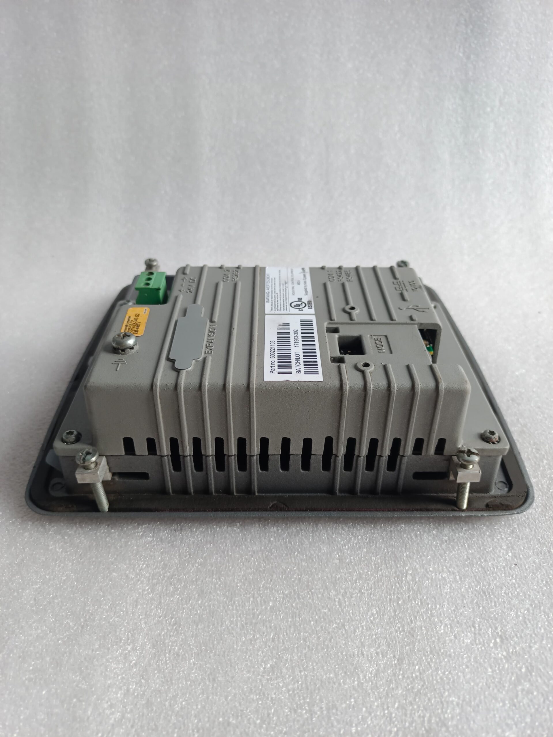 Beijer E1032 06701C Industrial Touch Screen HMI Operator Panel thumbnail 7