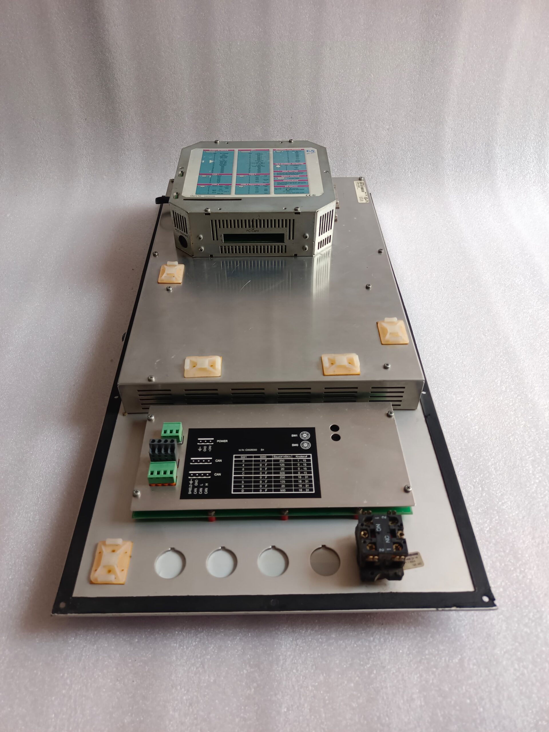 B AND R BATTENFELD UNILOG B4 5D2500.47 5C2001.20 – Advanced Injection Molding Machine Control Unit thumbnail 7