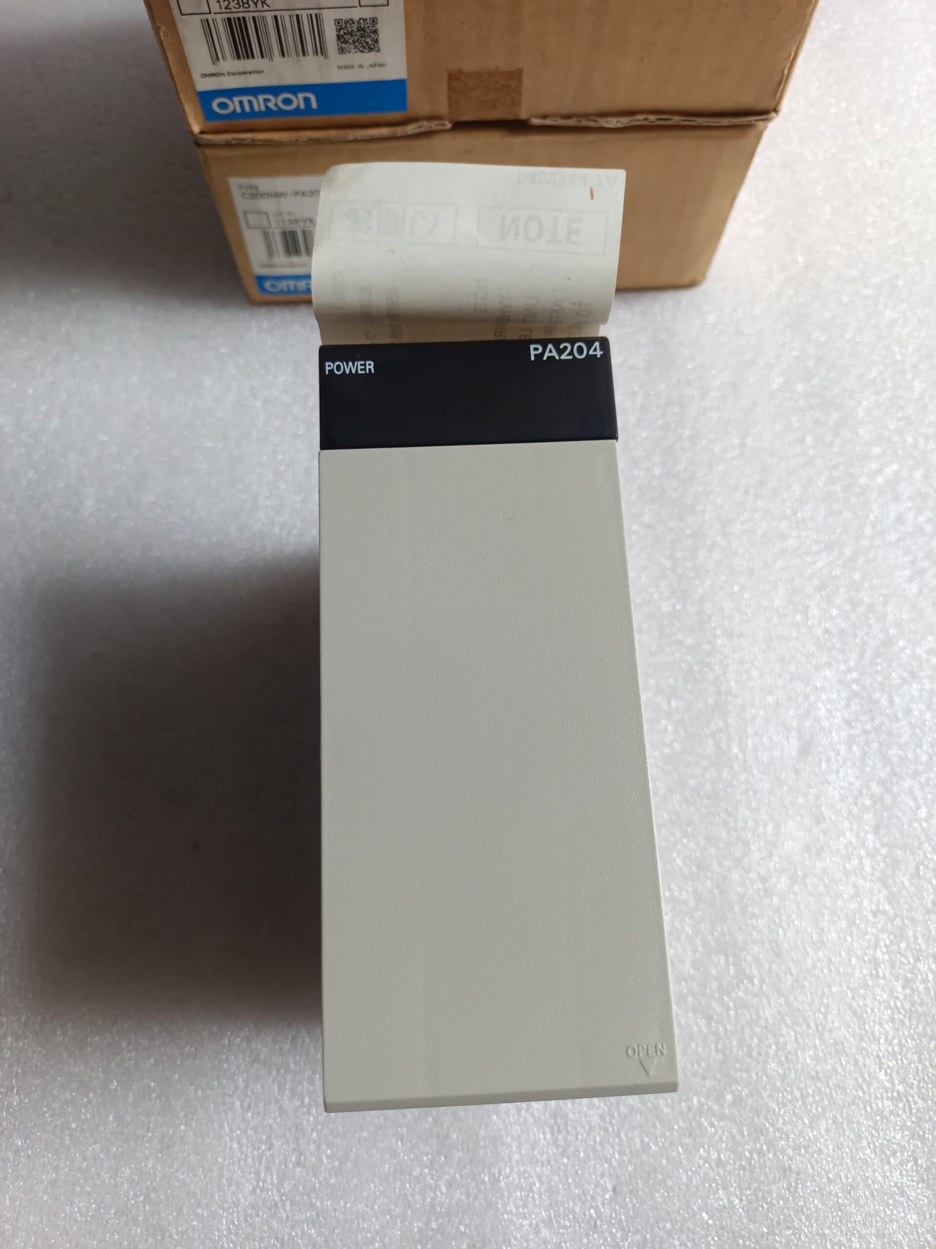 OMRON POWER SUPPLY UNIT PA204 C200HW-PA204 – Industrial PLC Power Supply Unit for Automation Systems thumbnail 4