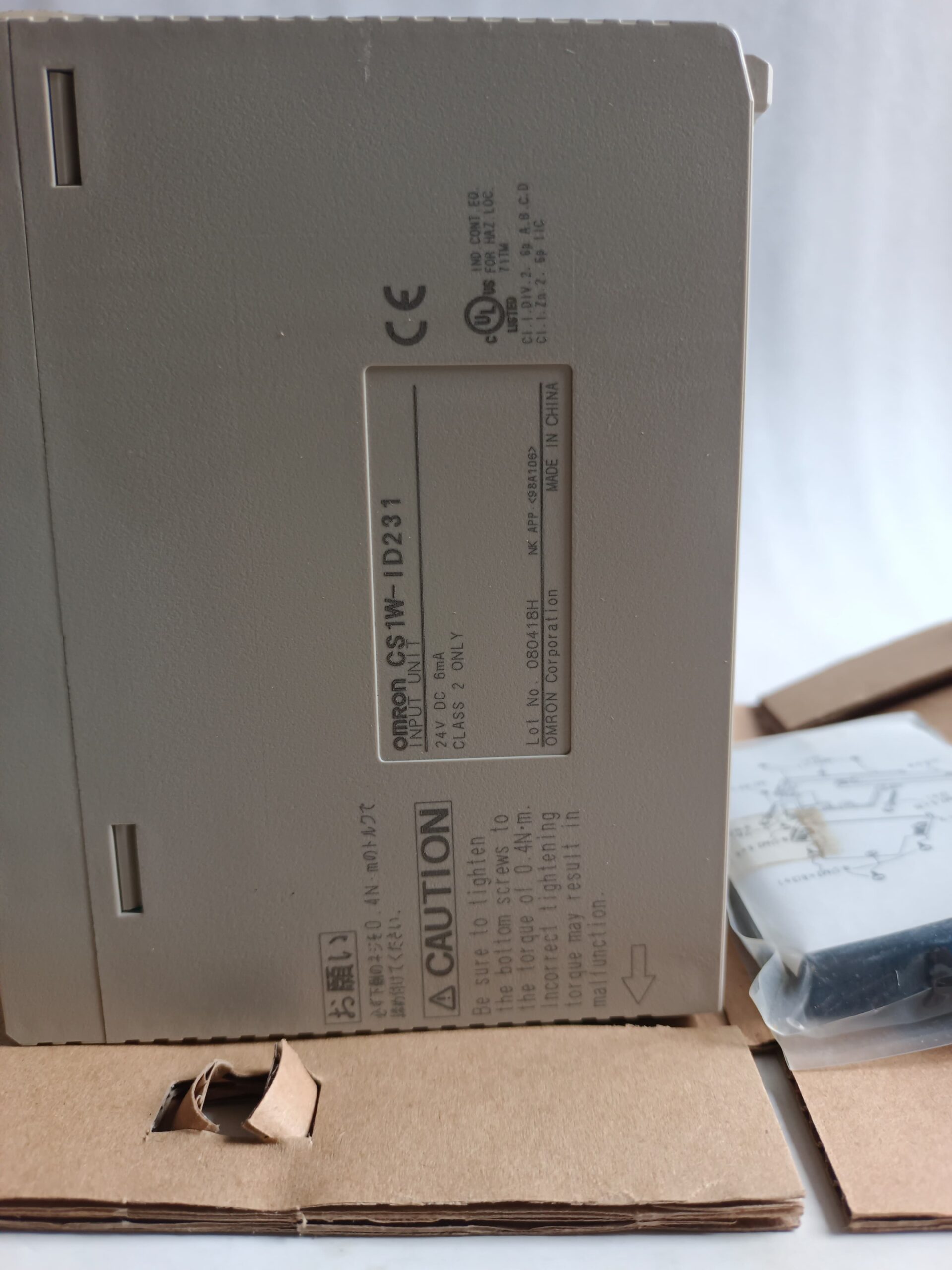 Omron CS1W-ID231 Digital Input Unit, 32-Point 24VDC Sink/Source, CS1 Series PLC I/O Module thumbnail 5