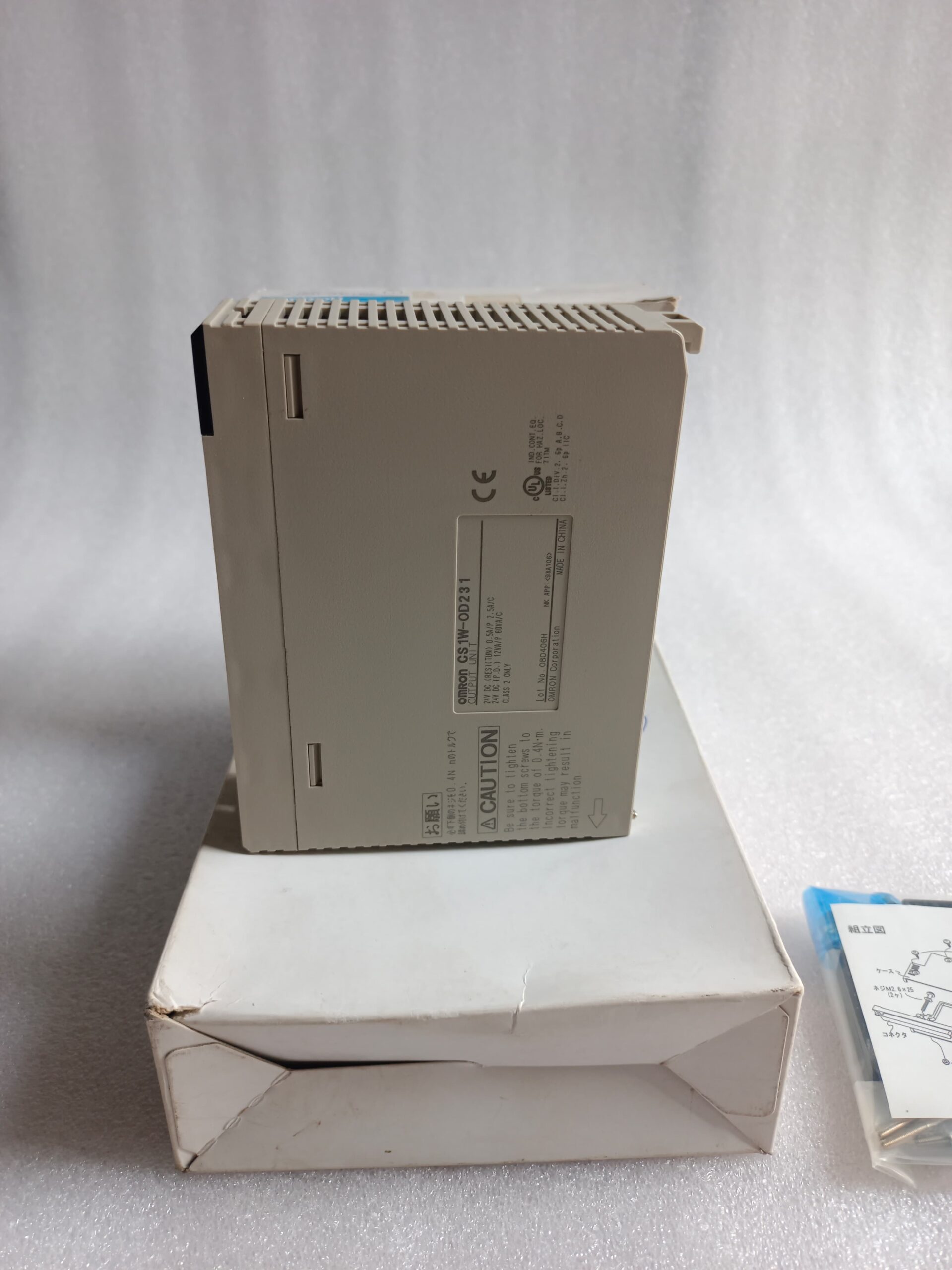 Omron CS1W-OD231 Transistor Output Unit, 32-Point NPN Digital Output Module for CS1 Series PLC thumbnail 6