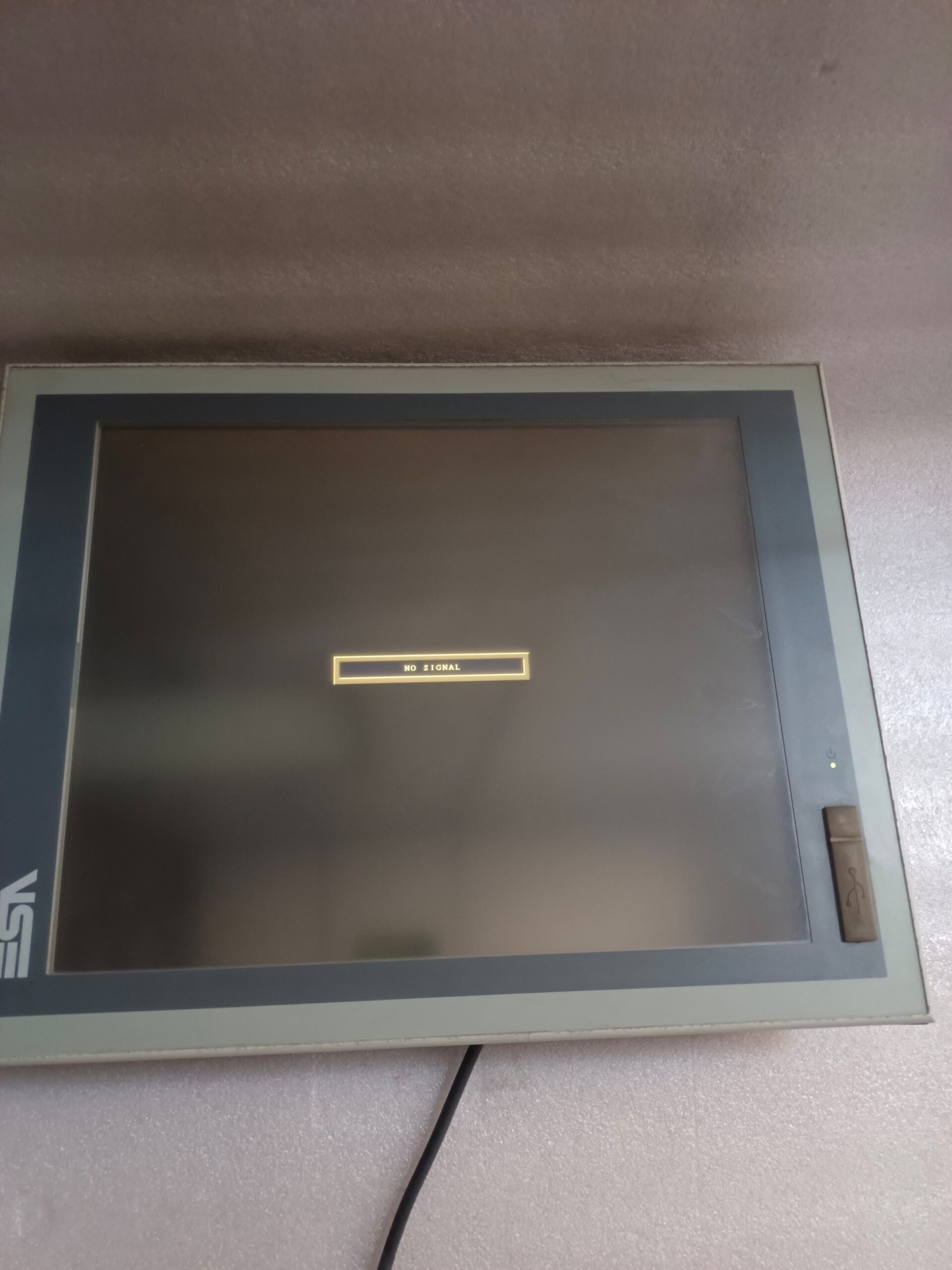 ESA XM717SUT13 Industrial HMI Touch Panel for Machine Automation And Process Control thumbnail 13
