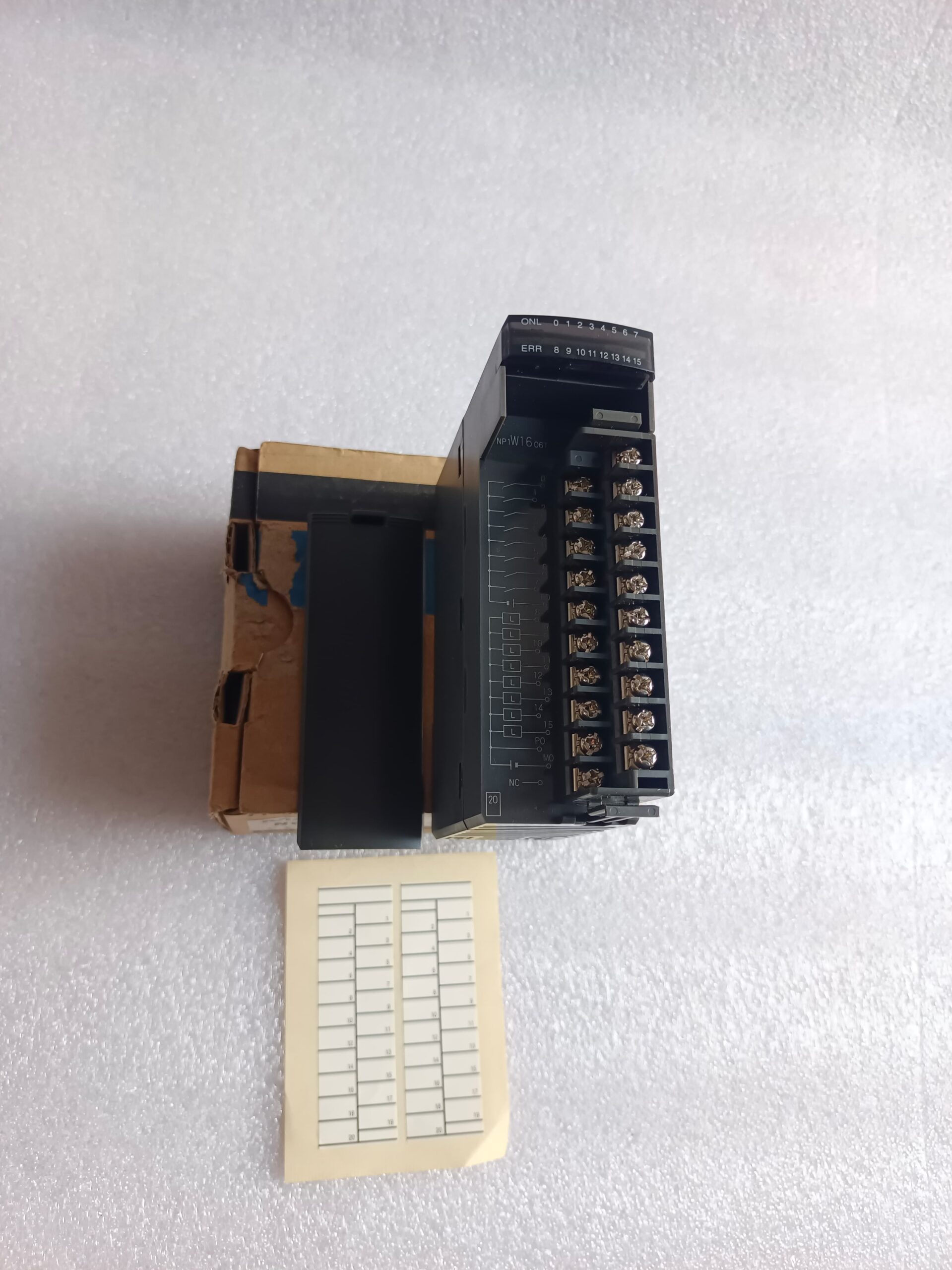 Fuji Electric MICREX-SX NP1W1606T Digital I/O Module – High-Speed PLC Input/Output Expansion thumbnail 8