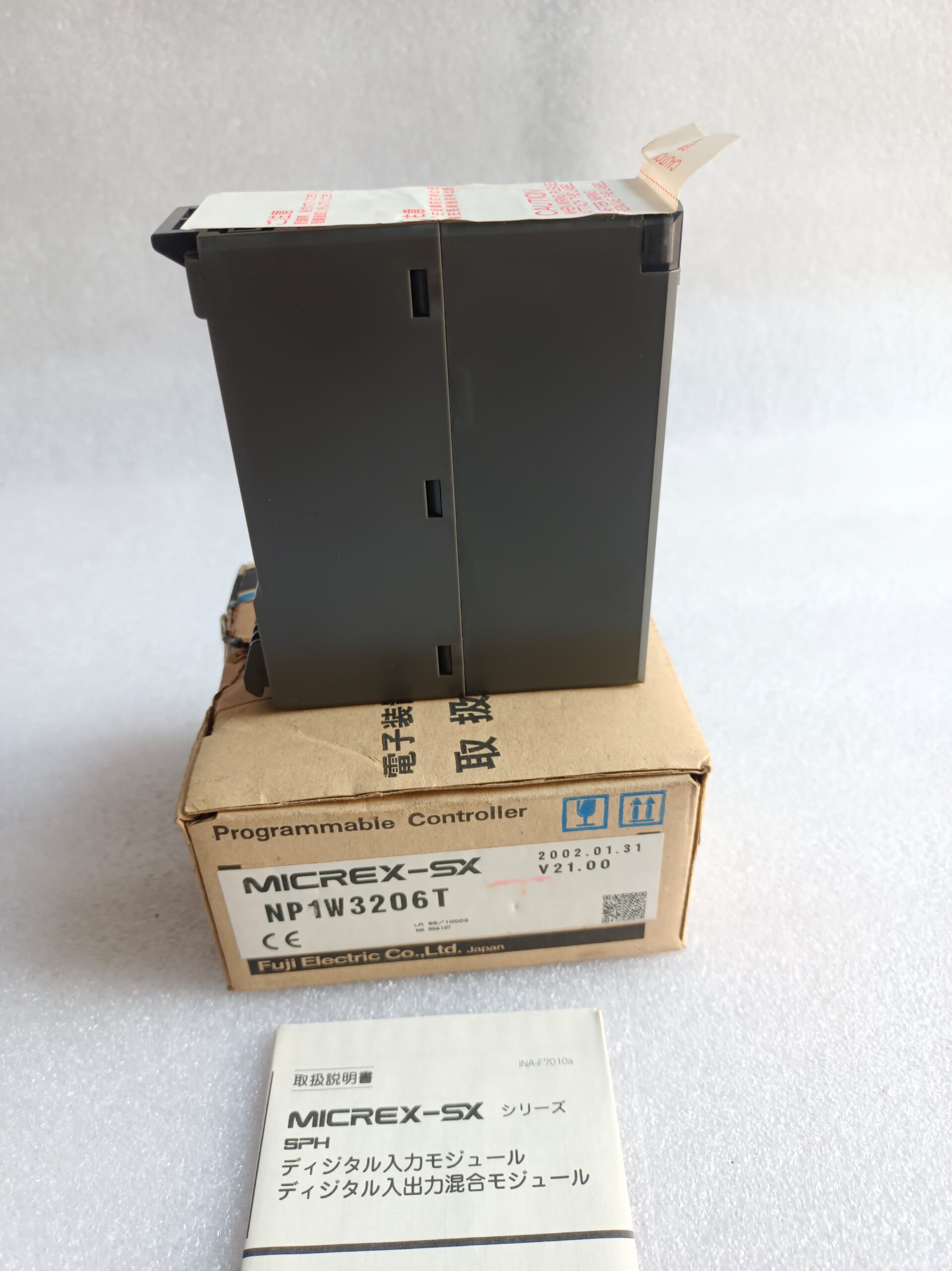 Fuji Electric MICREX-SX NP1W3206T Digital I/O Module | High-Speed Industrial PLC I/O Expansion Unit thumbnail 4