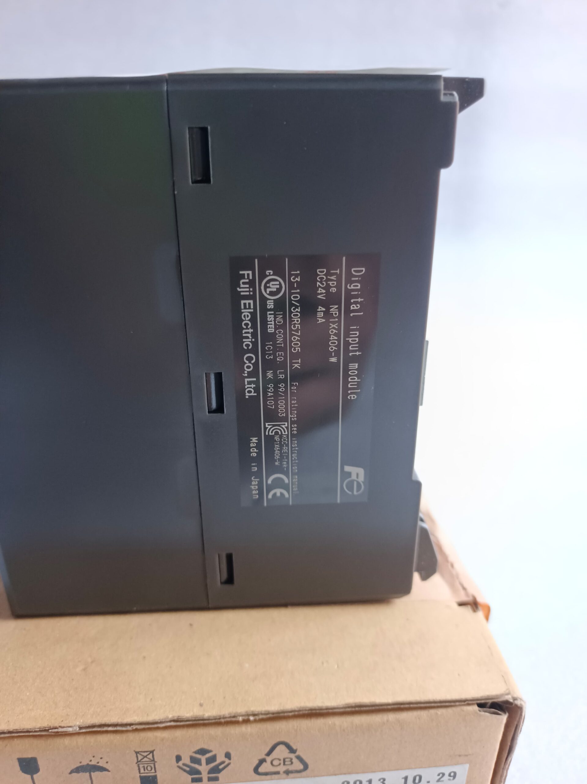 FUJI MICREX-SX NP1X6406-W Digital Input Module | 64 DI | 24V DC | PLC I/O Expansion thumbnail 8