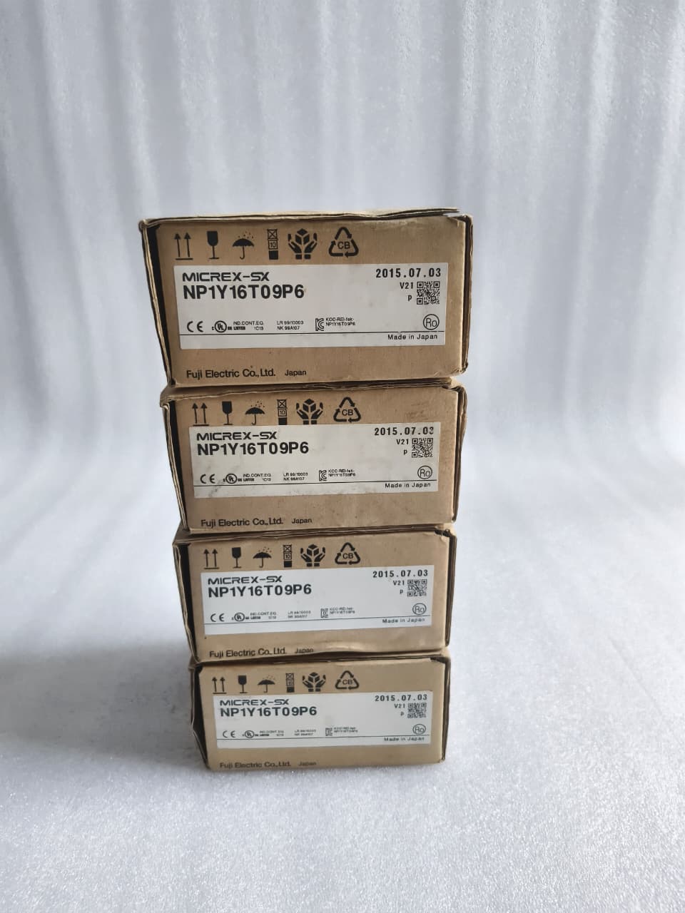 Fuji Electric NP1Y16T09P6 Micrex-SX Digital Output Module | 16-Point Transistor DO for PLC Systems thumbnail 2