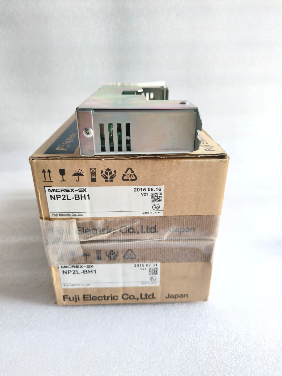Fuji Electric MICREX-SX NP2L-BH1 SX-BUS Cable Termination Unit | Industrial PLC Bus Interface Module thumbnail 6