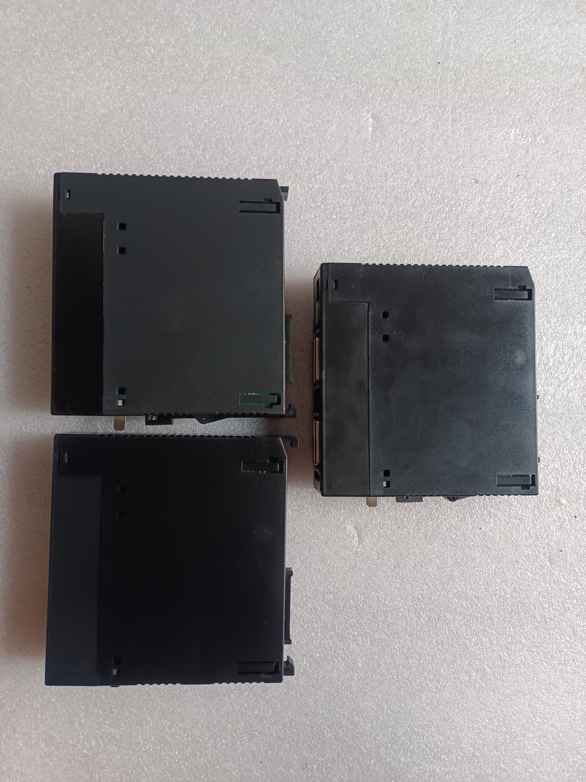 GE Fanuc IC693DSM302 Motion Mate DSM300 Servo Motion Control Module for Series 90-30 PLC SELL FOR LOT 3 QTY ONLY 999$ thumbnail 6