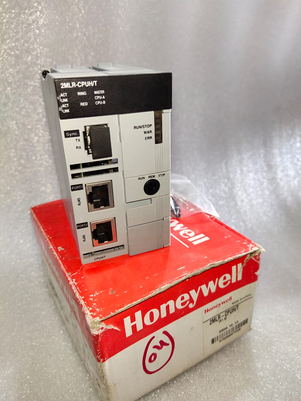 Honeywell MasterLogic-200 Redundant High-Performance CPU Module 2MLR-CPUH/T thumbnail 4
