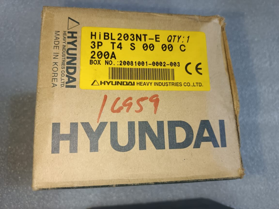 Hyundai HIBL203NT-E MCCB 3 Pole 200A Molded Case Circuit Breaker for Industrial Panel Protection thumbnail 2