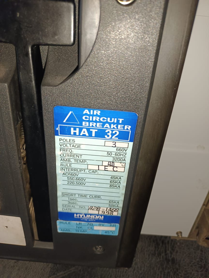 Hyundai HAT32 Air Circuit Breaker 3200AMP 3 Pole Automatic (EDO) UVT 440V AC Motor 110V ACB thumbnail 5