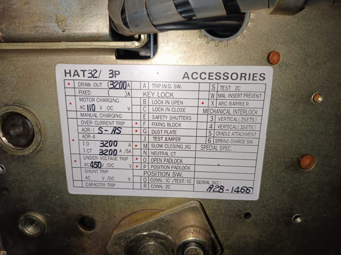 Hyundai HAT32 Air Circuit Breaker 3200AMP 3 Pole Automatic (EDO) UVT 440V AC Motor 110V ACB thumbnail 9