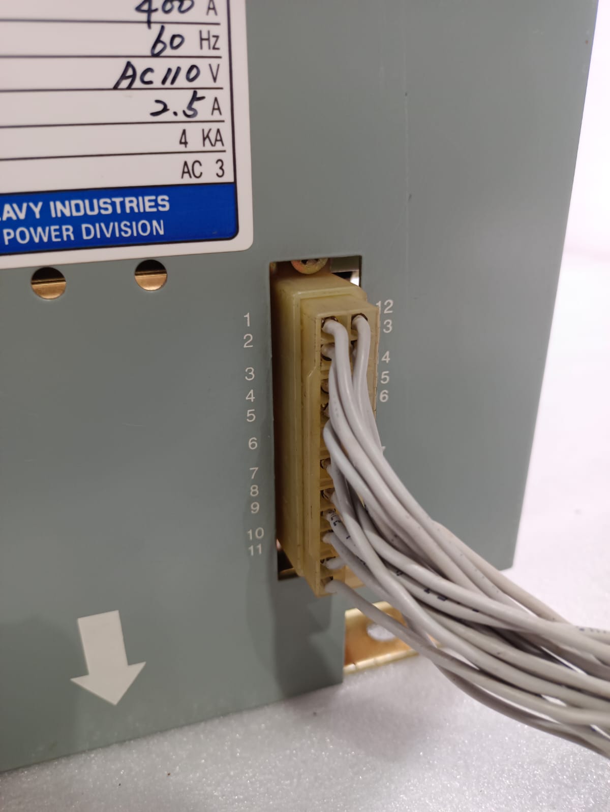 Hyundai HCA-34CF Vacuum Contactor – 400A Medium Voltage Industrial Vacuum Switching Contactor thumbnail 8