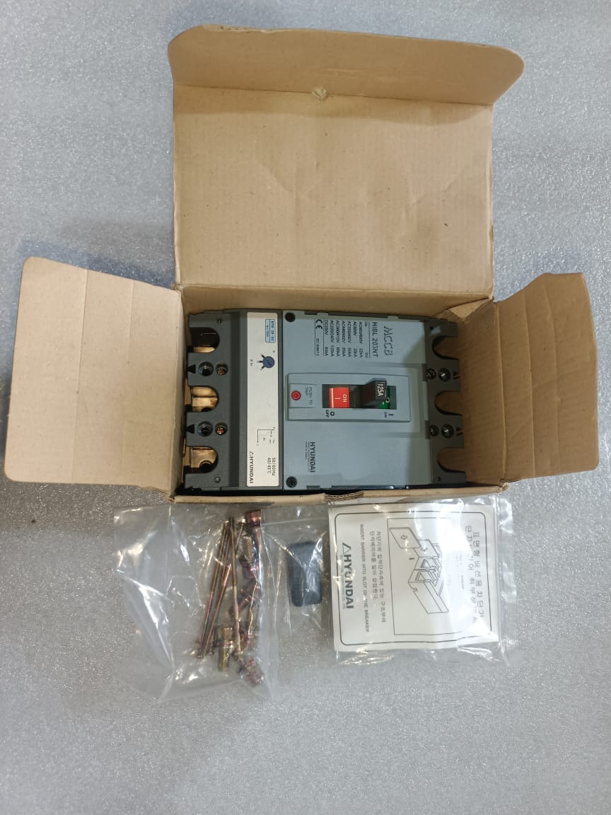 Hyundai HIBL203NT-E MCCB 3 Pole 125A Molded Case Circuit Breaker (MCCB) – Thermal Magnetic Protection thumbnail 4