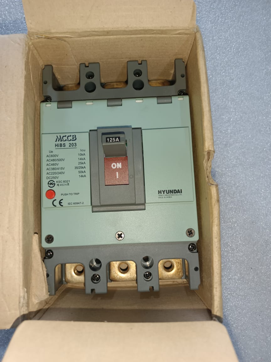 Hyundai HIBS203 MCCB 3P 125A – 3 Pole 125 Amp Molded Case Circuit Breaker for Industrial Protection thumbnail 3