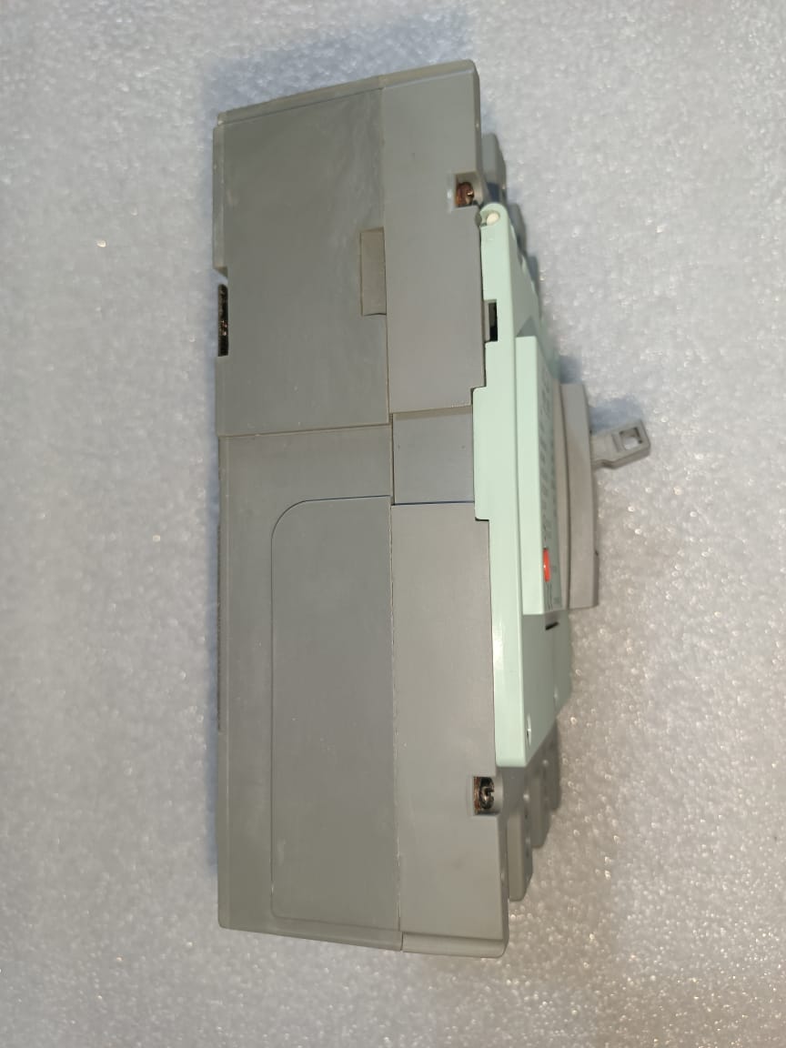 Hyundai HIBS203 MCCB 3P 125A – 3 Pole 125 Amp Molded Case Circuit Breaker for Industrial Protection thumbnail 7