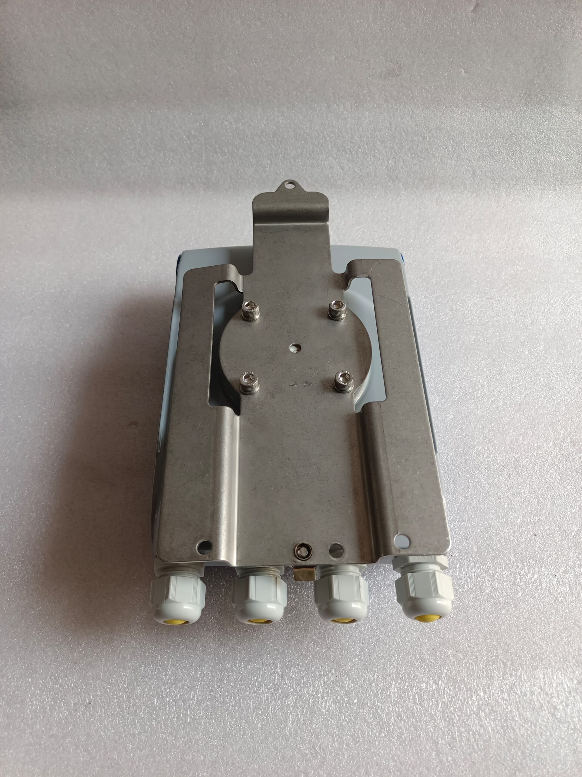 KROHNE CG100C1100 Industrial I/O Module – Advanced Process Automation and Control Interface Module thumbnail 8