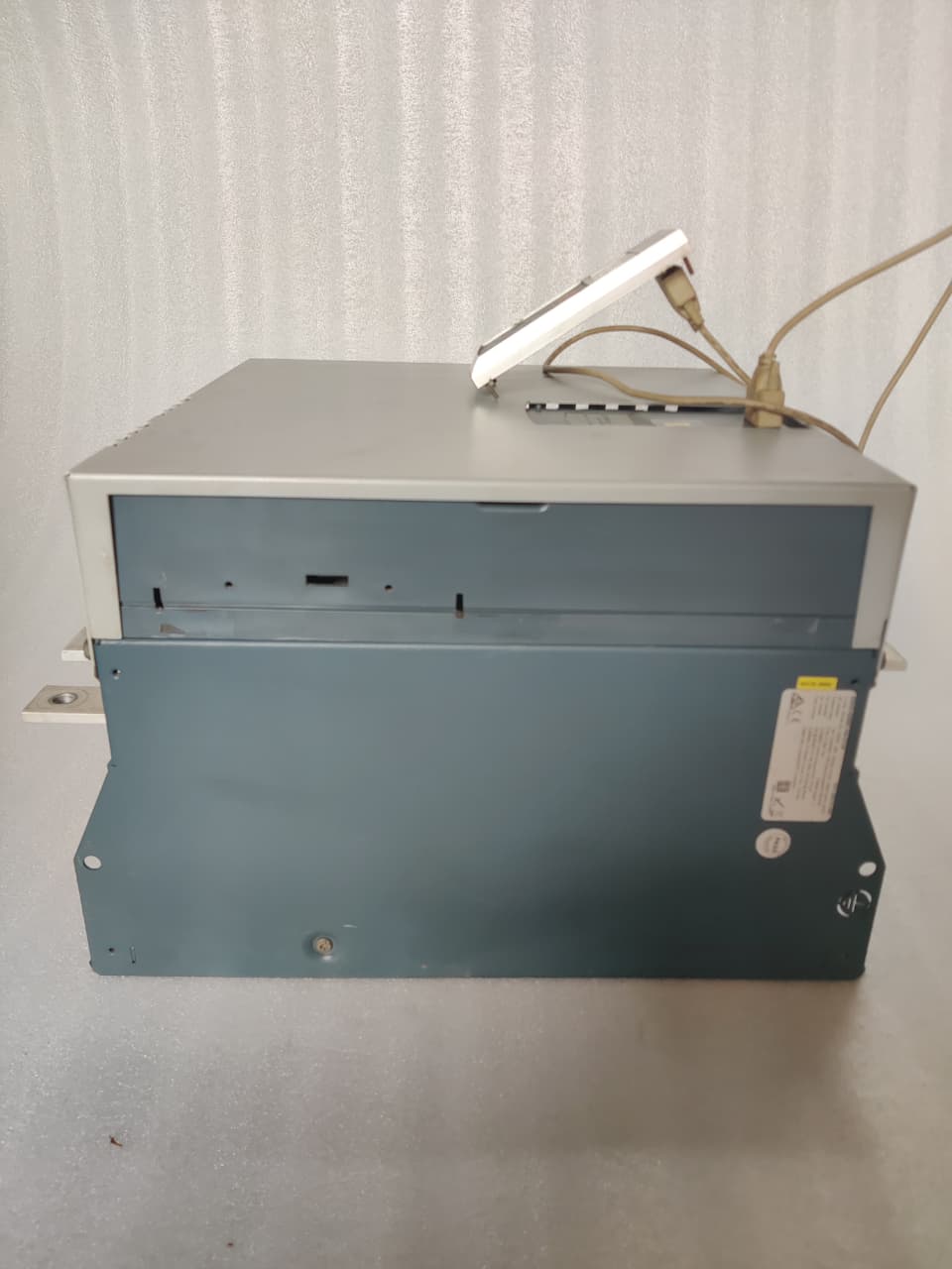 L And T EMX3-0255C-V4-C1-H / EMX3-0255C-411 Soft Starter – 180HP Advanced Motor Soft Starter for Industrial Applications thumbnail 2