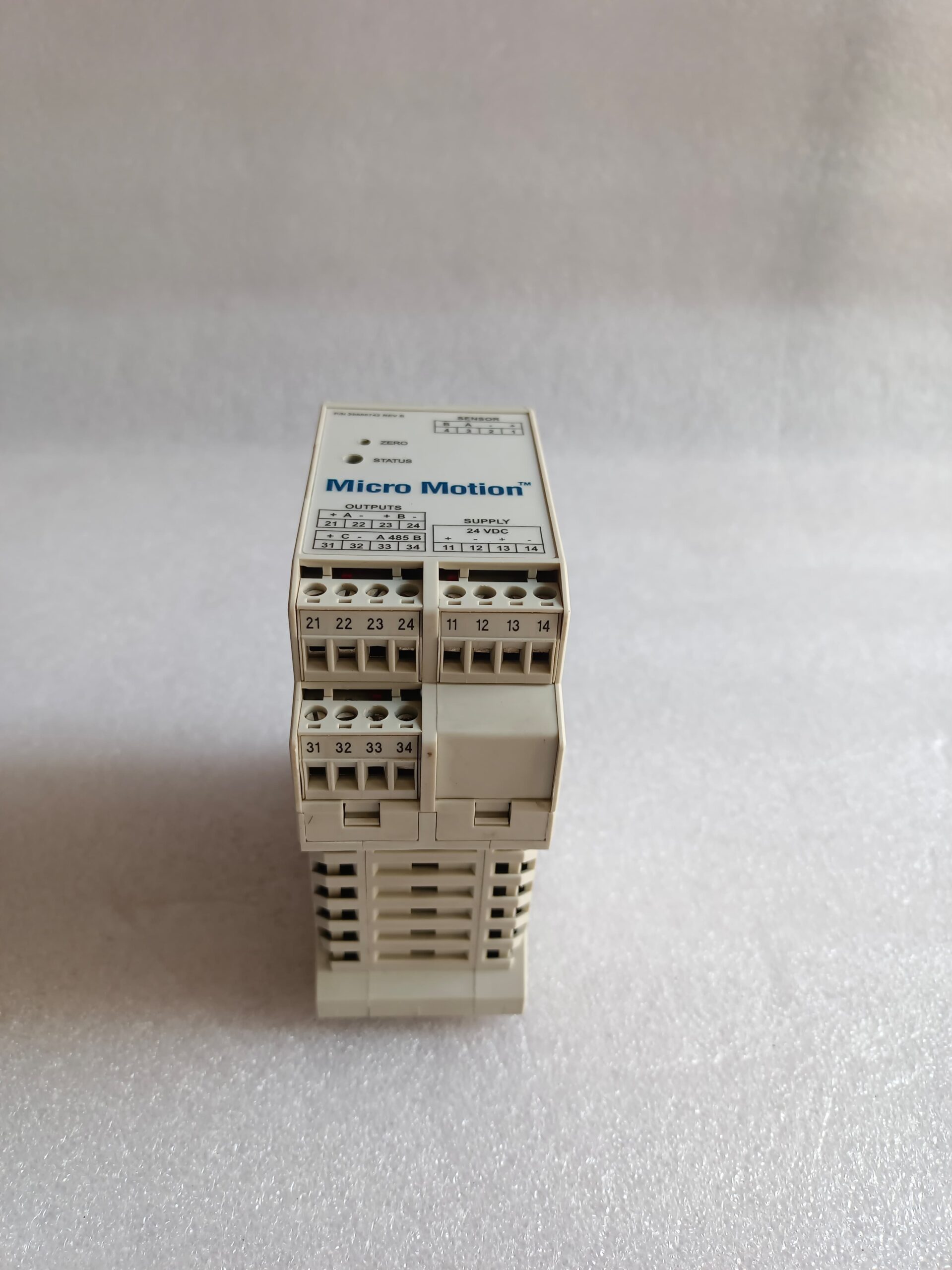Micro Motion MMI-20012294 1500D3ACBBFBZZ Transmitter / Messumformer – High-Performance Coriolis Flow Meter Transmitter thumbnail 3