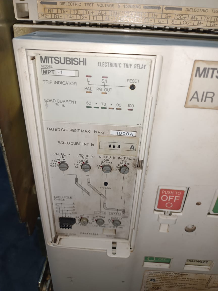 Mitsubishi AE1000-SS Air Circuit Breaker 1000A 3 Pole Heavy Duty Industrial ACB | AE Series Power Distribution Breaker thumbnail 4