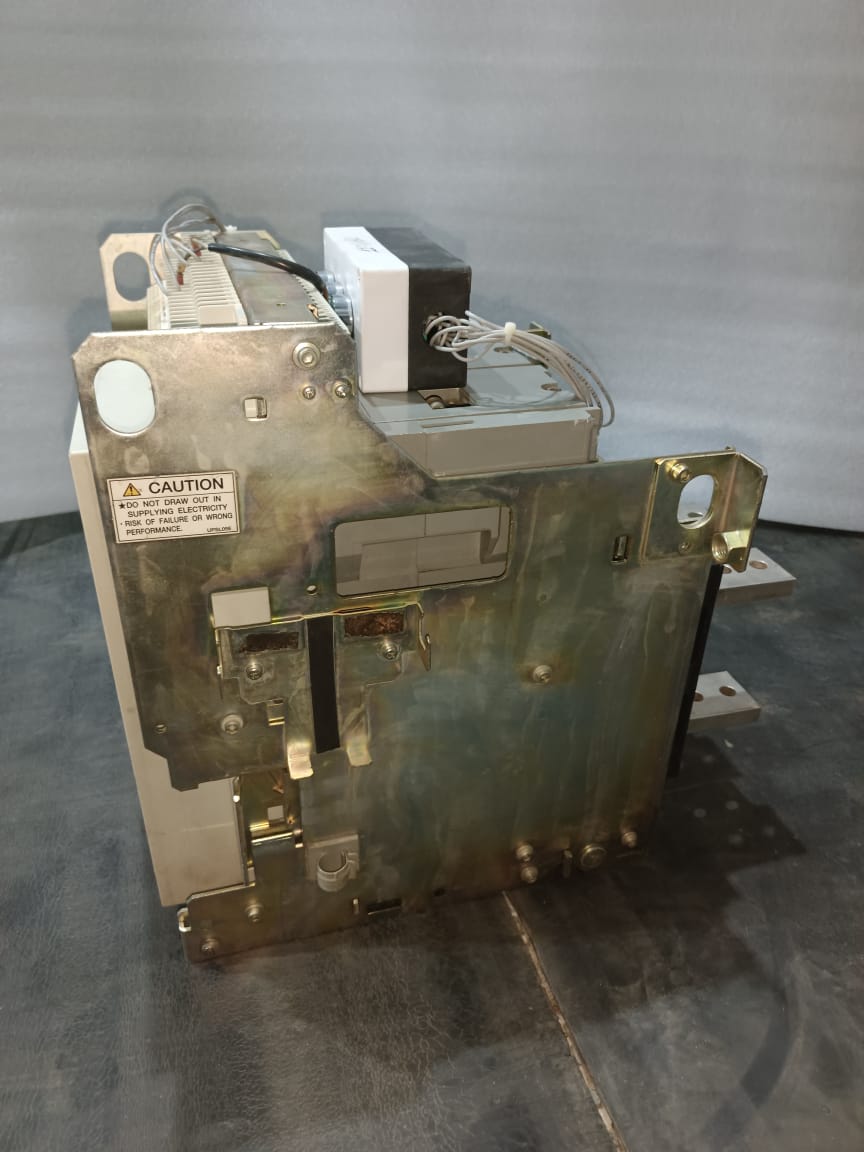 Mitsubishi AE1250-SS Air Circuit Breaker 1250A ACB 3 Pole Heavy Duty Industrial Power Protection Switchgear thumbnail 5