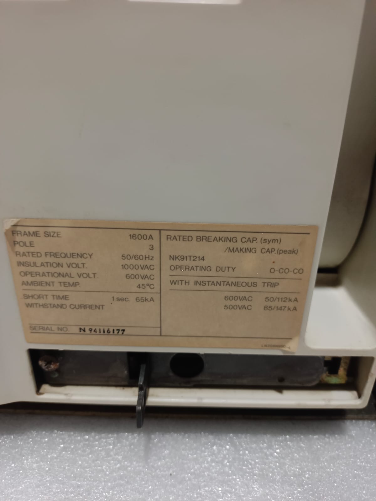 Mitsubishi AE1600-SS Air Circuit Breaker 1600A Heavy Duty ACB for Industrial Power Distribution System thumbnail 9