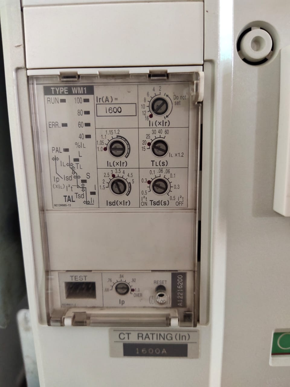 Mitsubishi AE1600-SW Air Circuit Breaker (ACB) 1600A Heavy Duty 3 Pole Industrial Power Protection Breaker thumbnail 9