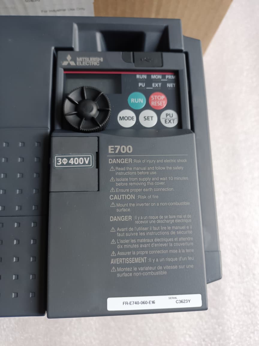 MITSUBISHI E700 FR-E740-060-E16 Variable Frequency Drive (VFD) – High-Performance Industrial AC Drive for Motor Speed Control thumbnail 7