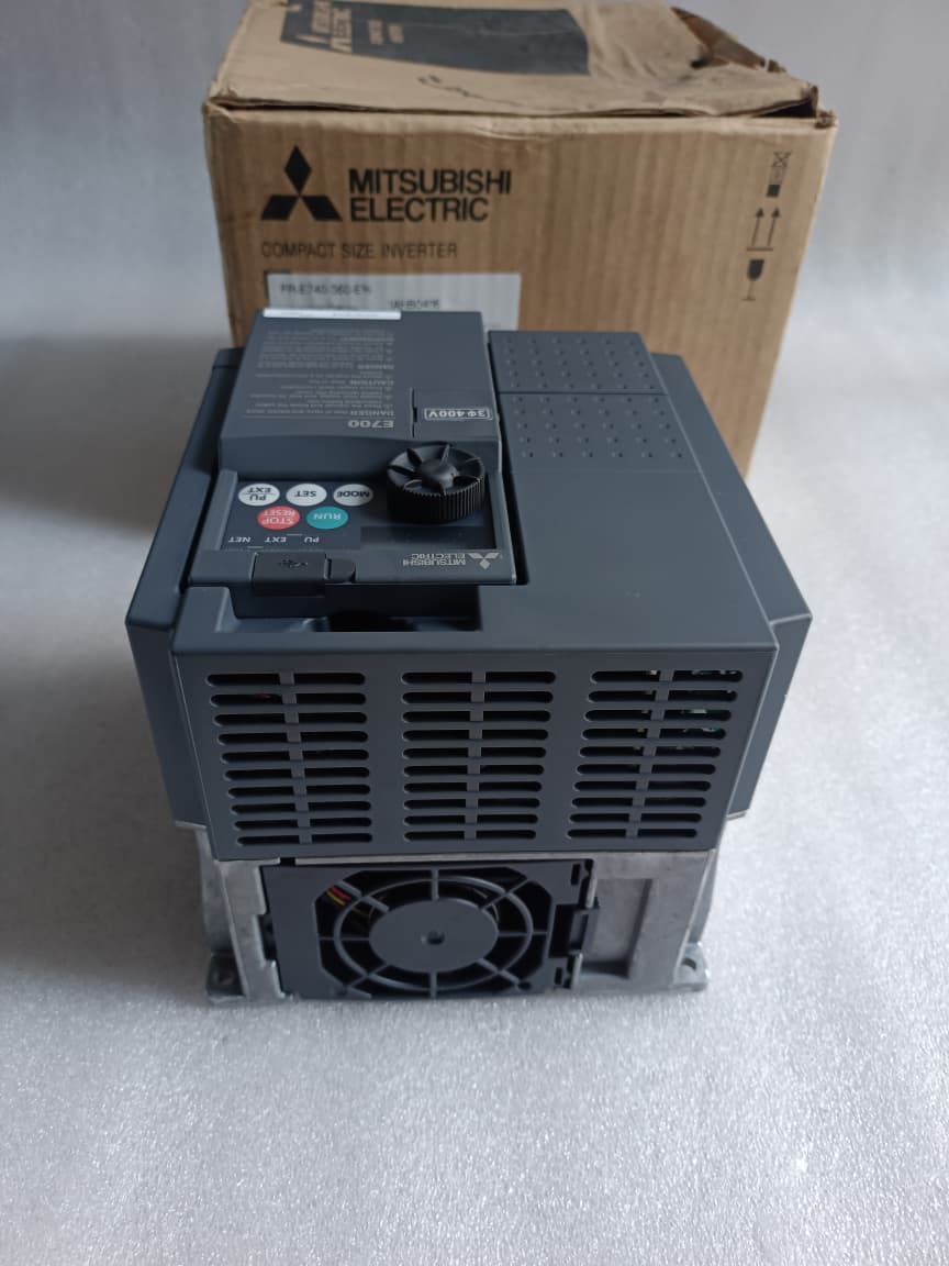 MITSUBISHI E700 FR-E740-060-E16 Variable Frequency Drive (VFD) – High-Performance Industrial AC Drive for Motor Speed Control thumbnail 10