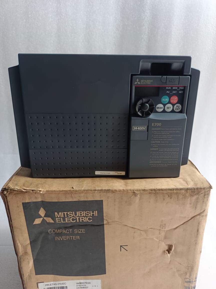 MITSUBISHI E700 FR-E740-170-EC 10HP 480V AC Drive – Industrial Variable Frequency Drive (VFD) for Precision Motor Control thumbnail 6