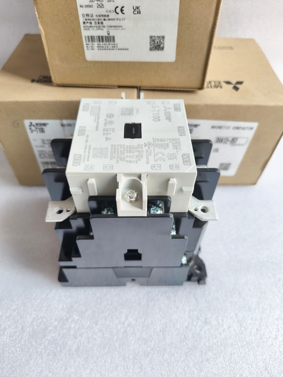 Mitsubishi Electric S-T100 (ST100) Magnetic Contactor | Heavy-Duty Industrial Motor Control Contactor thumbnail 5