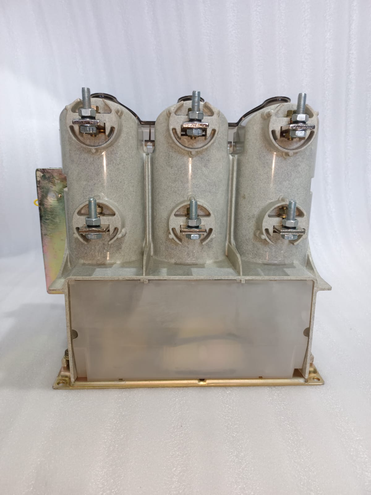Mitsubishi VZ2-PE-D Vacuum Contactor – 200A Medium Voltage Industrial Vacuum Switching Contactor thumbnail 11