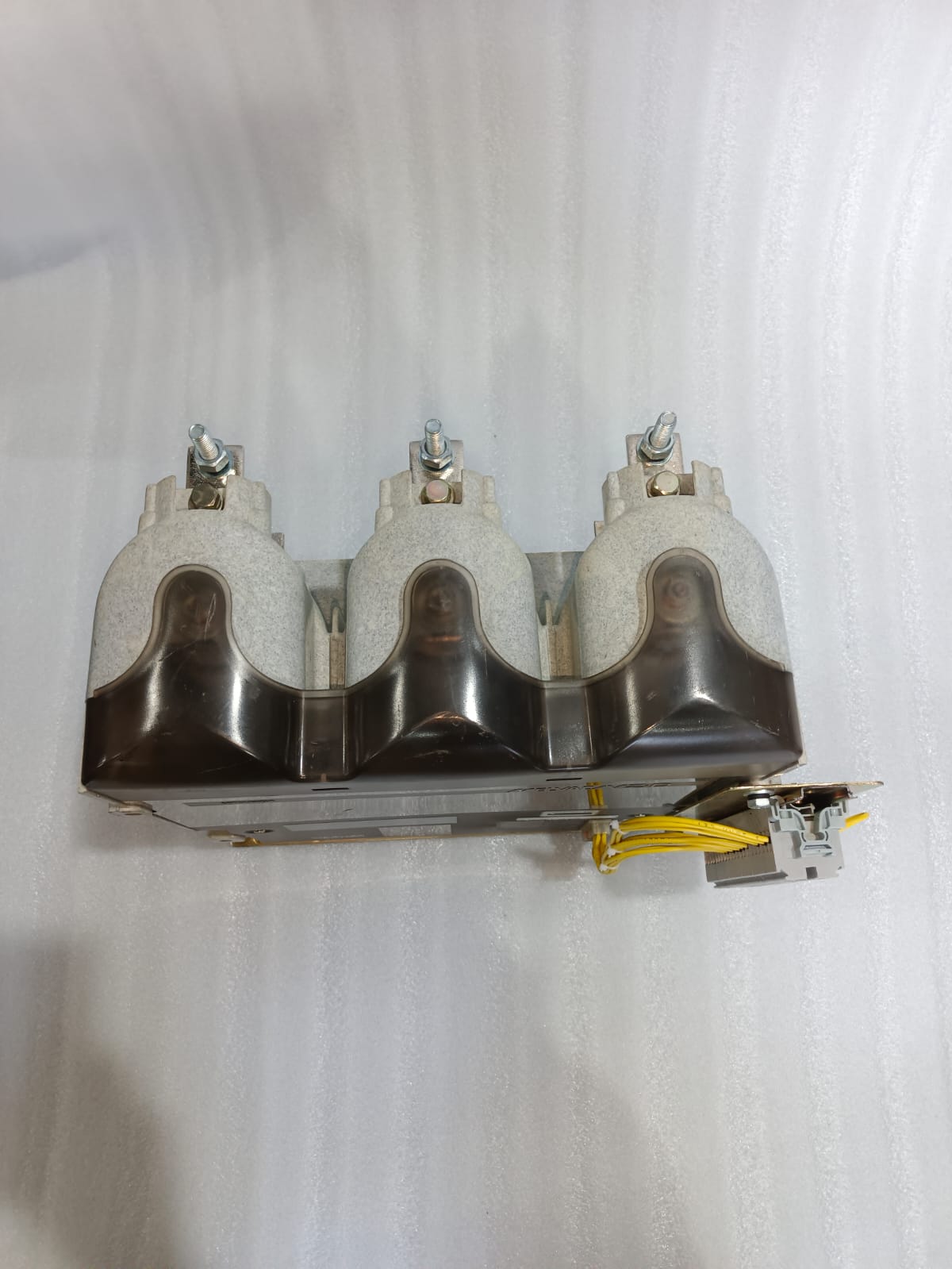 Mitsubishi VZ2-PE-D Vacuum Contactor – 200A Medium Voltage Industrial Vacuum Switching Contactor thumbnail 6
