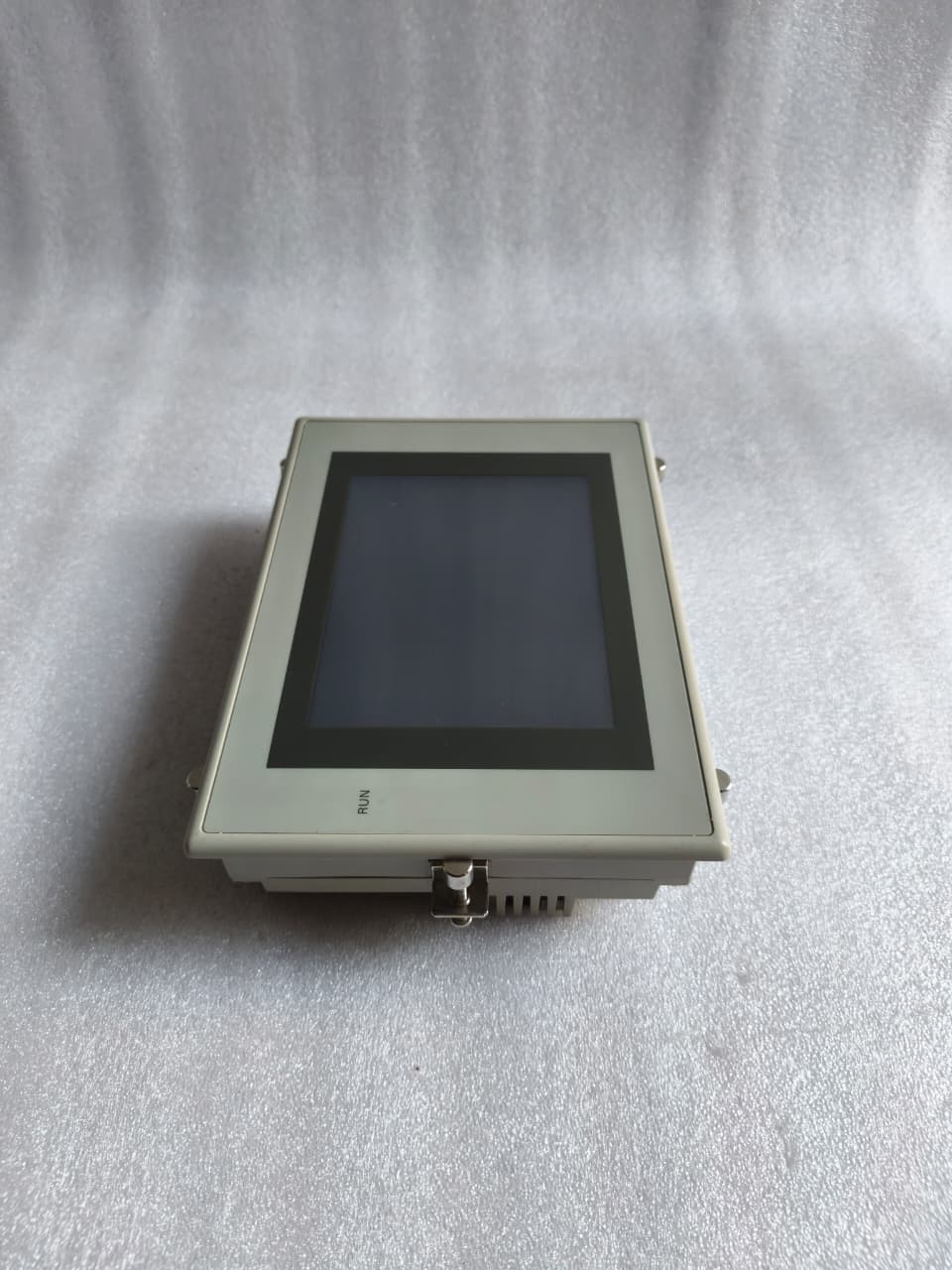 Omron Corporation NS5-MQ10-V2 Interactive Display HMI | 5.7 Industrial Touchscreen Operator Panel thumbnail 2