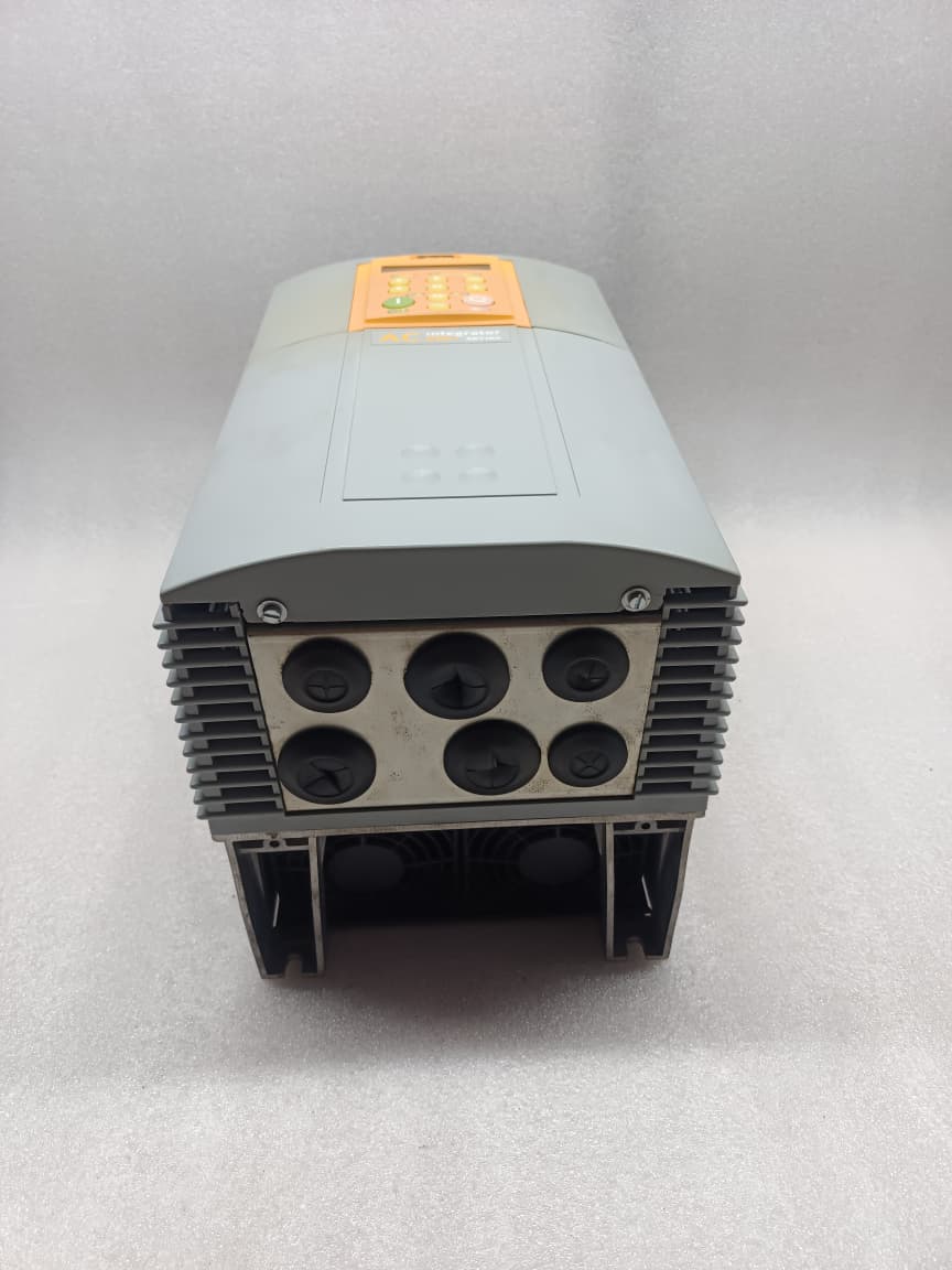 PARKER 690-532210C0-B00P08-A400 / 690PC/0110/500/0011/UK/0/0/0/0/B0/0/008 AC Drive – Parker 690P Series Industrial DC/AC Drive Controller for Precision Motor Control thumbnail 3
