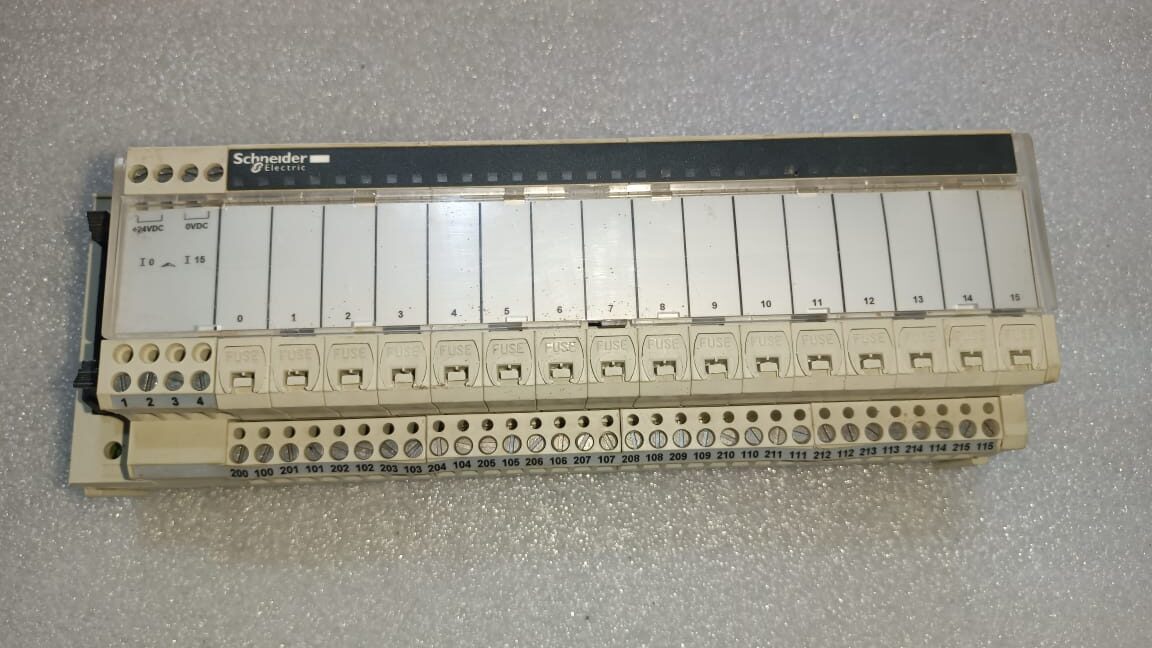 SCHNEIDER ELECTRIC MODICON ABE7-H16S43 Passive Telefast Interface Module for PLC Automation Systems thumbnail 7
