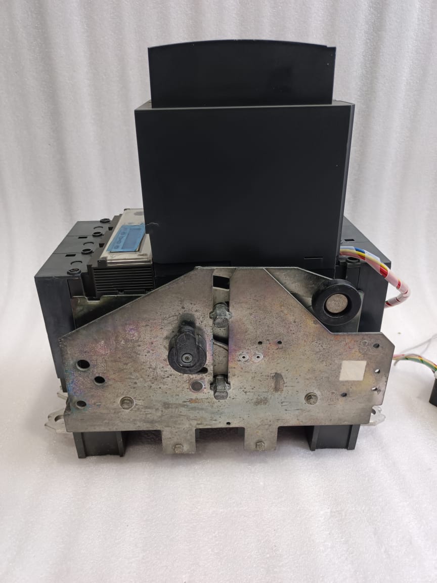 Schneider NSX400N Motorised MCCB 400A Drawout | 3/4 Pole Compact NSX Molded Case Circuit Breaker thumbnail 9