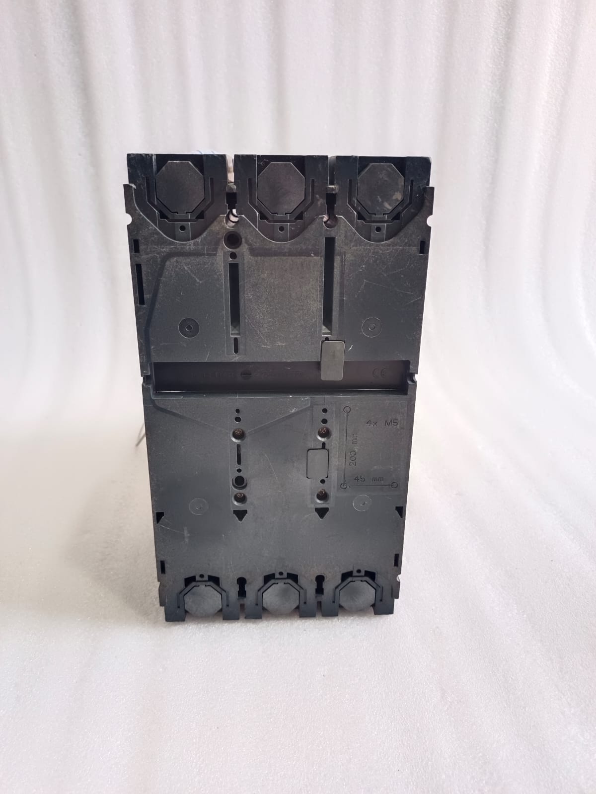Schneider Electric NSX630N Compact NSX MCCB 630A 3/4 Pole Molded Case Circuit Breaker thumbnail 11