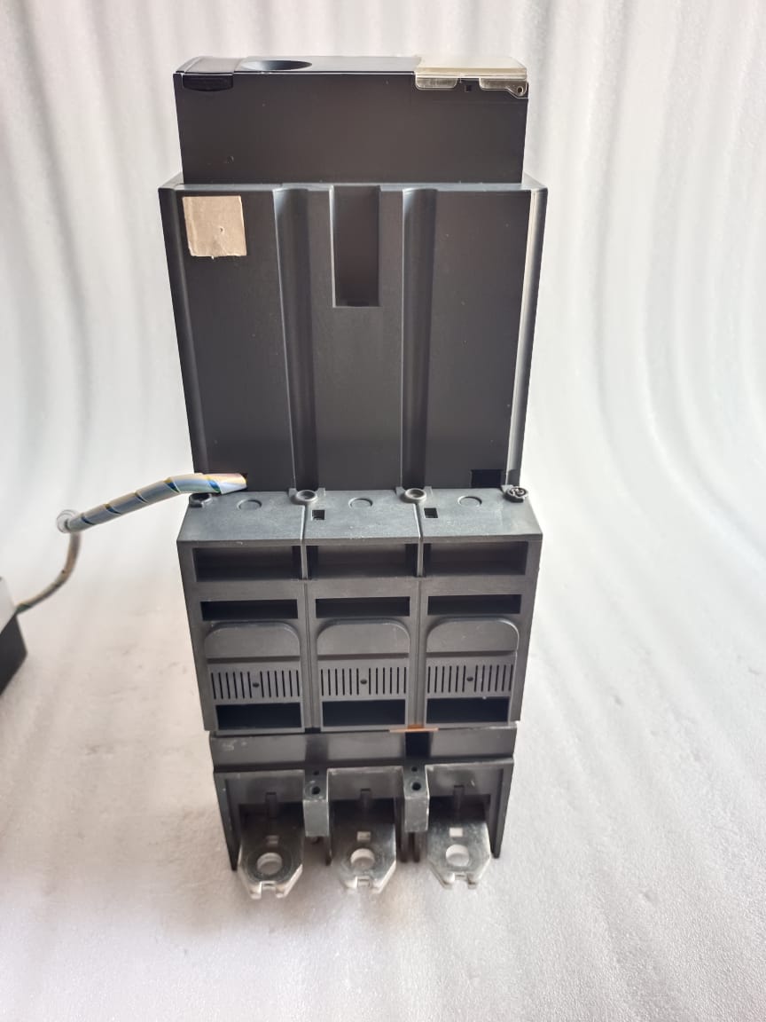 Schneider Electric Compact NSX630N Motorized MCCB 630A Molded Case Circuit Breaker for Industrial Power Distribution thumbnail 11