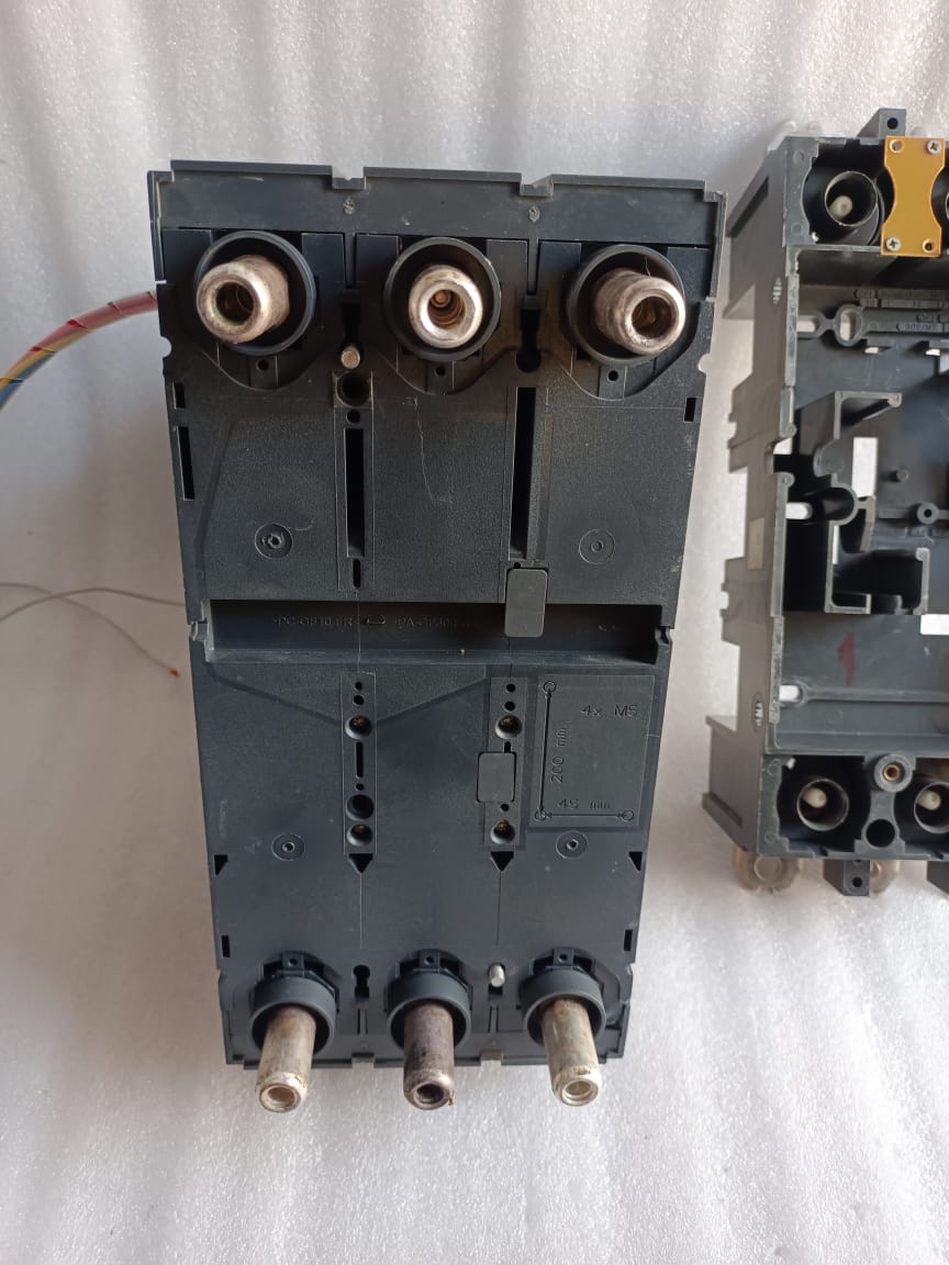 Schneider Electric Compact NSX630N Motorized MCCB 630A Molded Case Circuit Breaker for Industrial Power Distribution thumbnail 12