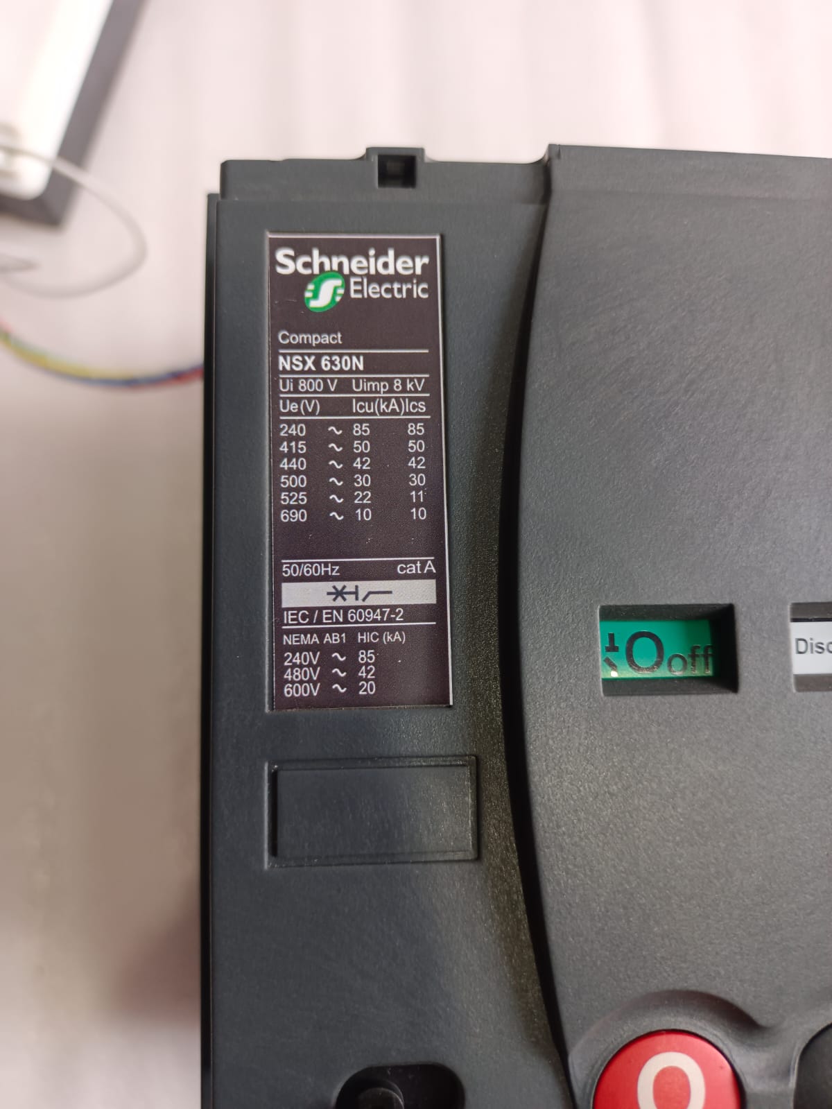 Schneider Electric NSX630N Compact NSX MCCB 630A 3/4 Pole Molded Case Circuit Breaker thumbnail 7