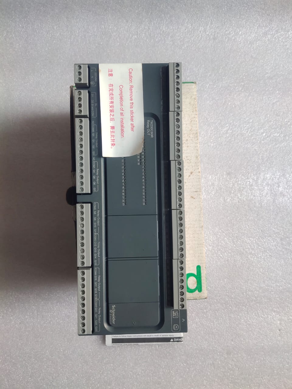 Schneider Electric TM200C60R Modicon M200 PLC Controller 60 I/O 220VAC Relay Output Industrial Automation Controller thumbnail 8